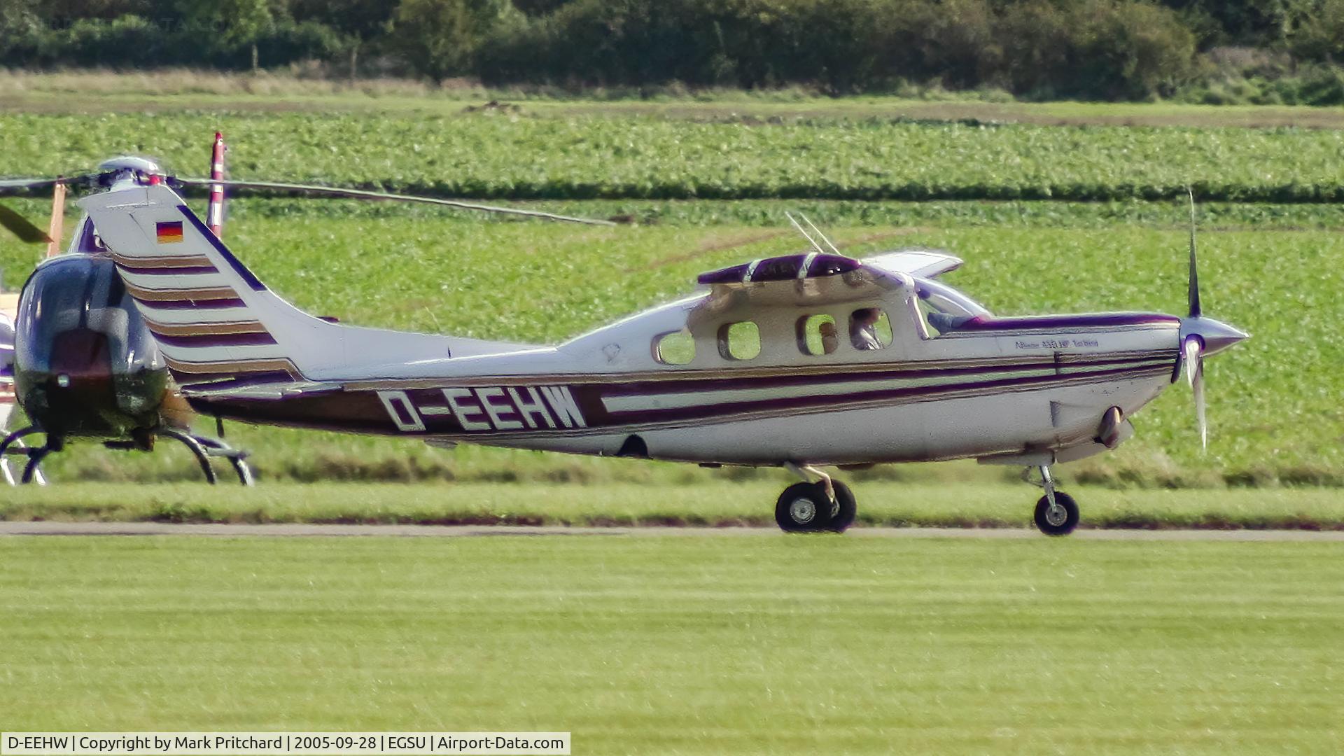 D-EEHW, 1980 Cessna P210N Pressurised Centurion C/N P210-00455, Duxford arrival during Helitech 2005