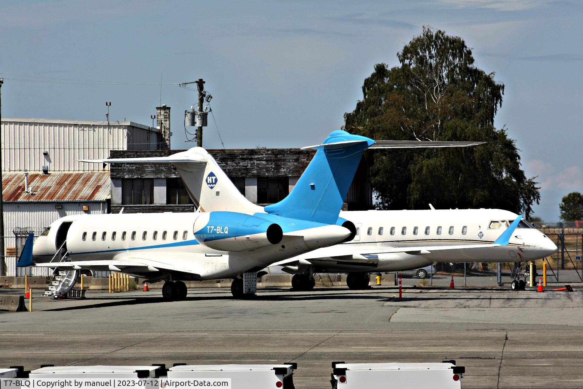 T7-BLQ, 2015 Bombardier BD-700-1A11 Global 5000 C/N 9715, YVR South Terminal