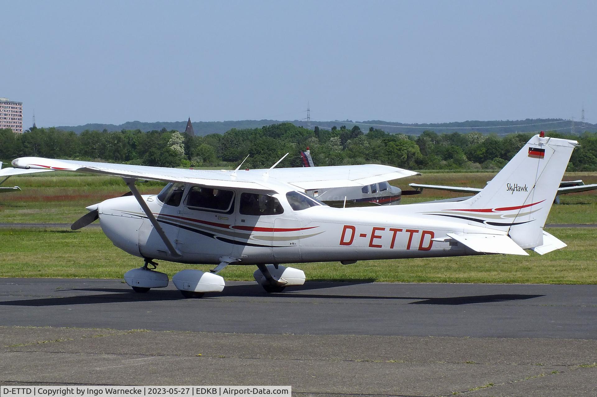 D-ETTD, 2004 Cessna 172R Skyhawk C/N 172-81218, Cessna 172R Skyhawk at Bonn-Hangelar airfield '2305