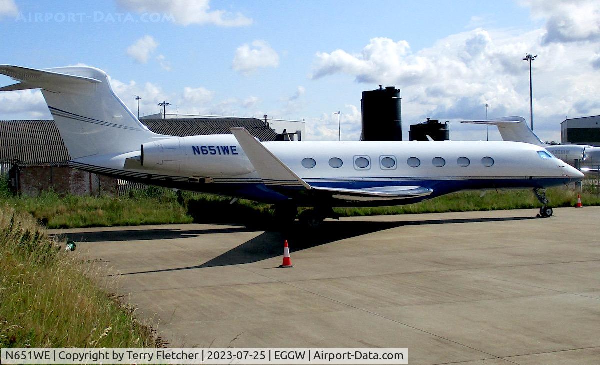 N651WE, 2015 Gulfstream G-VI (G650ER) C/N 6141, At Luton Airport