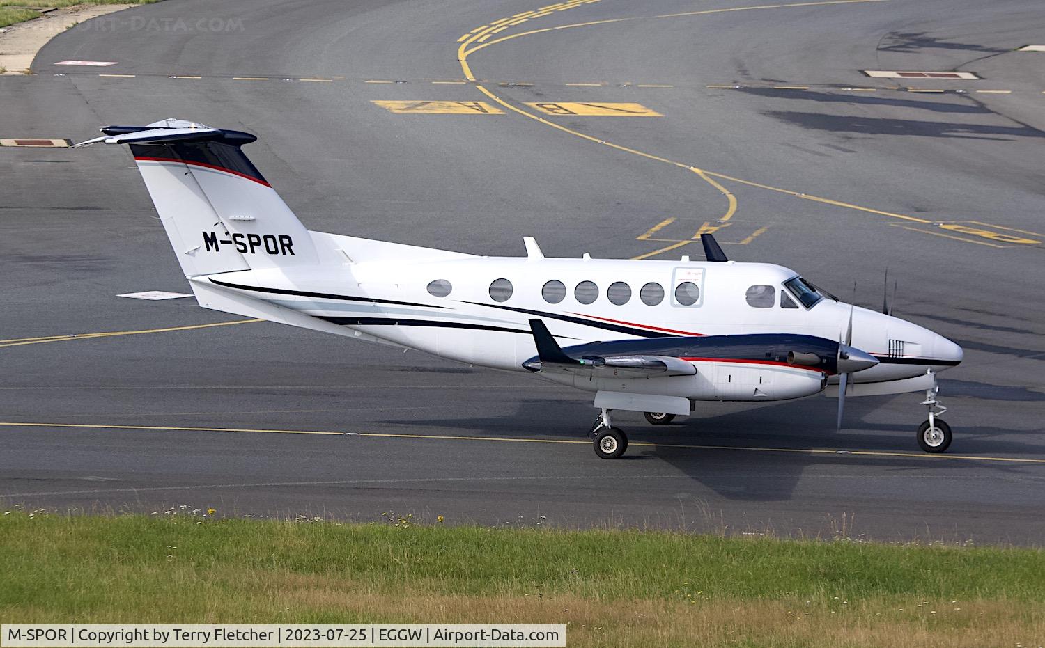 M-SPOR, 1997 Raytheon B200 King Air C/N BB-1557, At Luton Airport