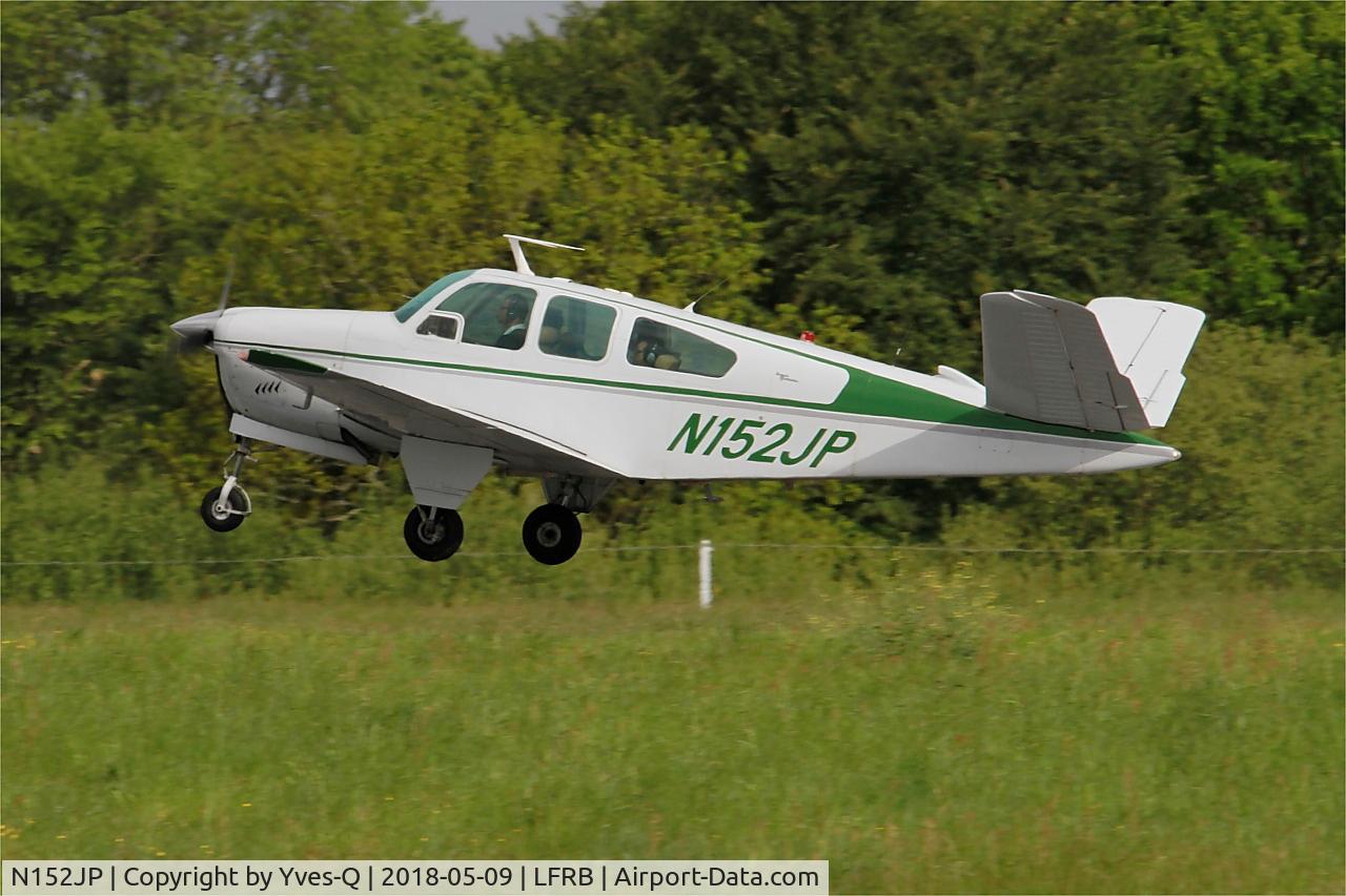N152JP, 1966 Beech V35 Bonanza C/N D-8322, Beech V35 Bonanza, Landing rwy 25L, Brest-Bretagne airport (LFRB-BES)