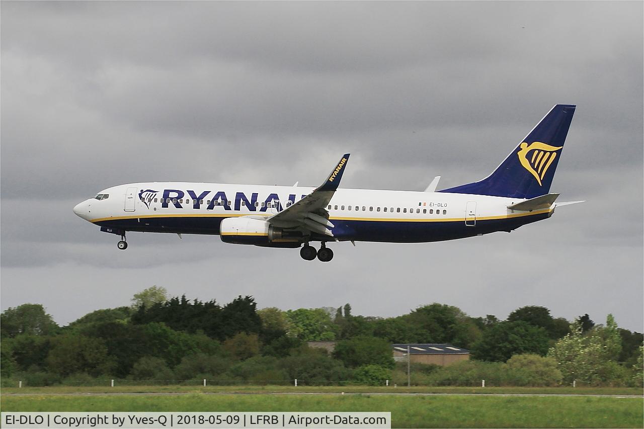 EI-DLO, 2006 Boeing 737-8AS C/N 34178, Boeing 737-8AS, On final rwy 25L, Brest-Bretagne airport (LFRB-BES)