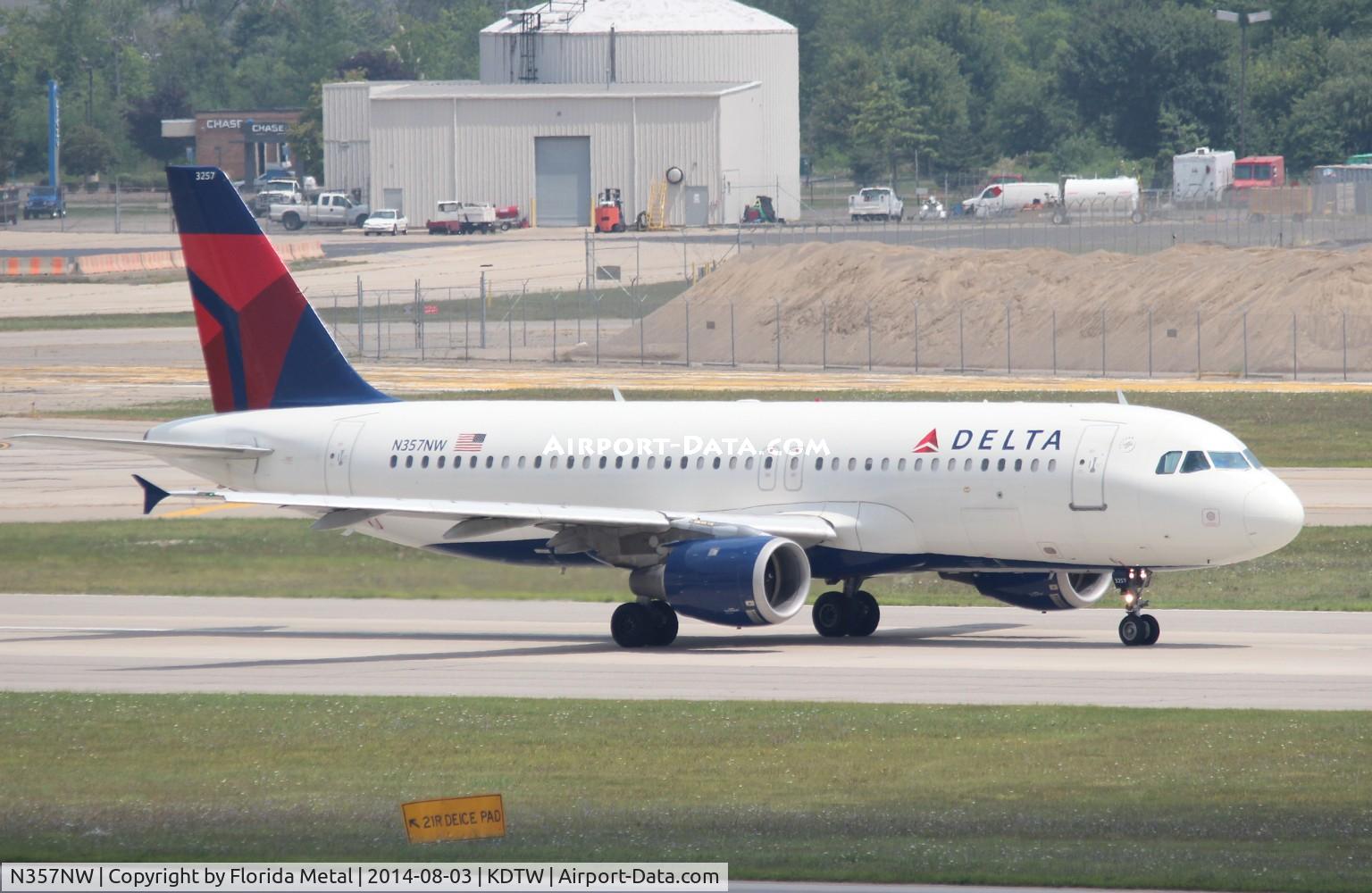 N357NW, 1998 Airbus A320-212 C/N 830, DAL A320 zx PIT-DTW