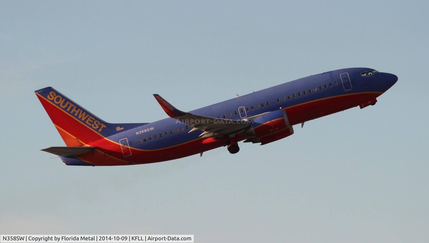 N358SW, 1992 Boeing 737-3H4 C/N 26595, SWA 733 canyon blue zx FLL-HOU