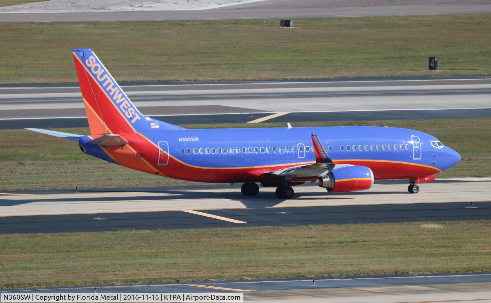 N360SW, 1992 Boeing 737-3H4 C/N 26571, SWA 733 canyon blue zx TPA-BNA