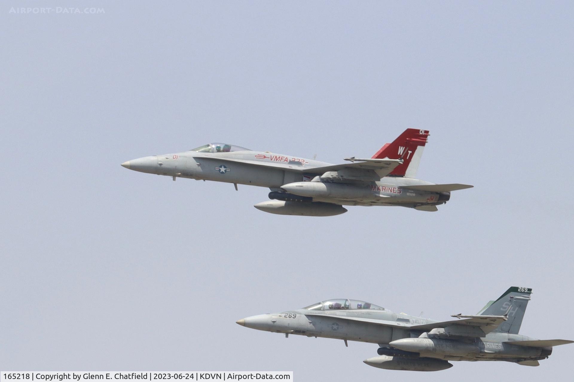 165218, McDonnell Douglas F/A-18C Hornet C/N 1398/C443, Top plane, flying over the Quad Cities Air Show