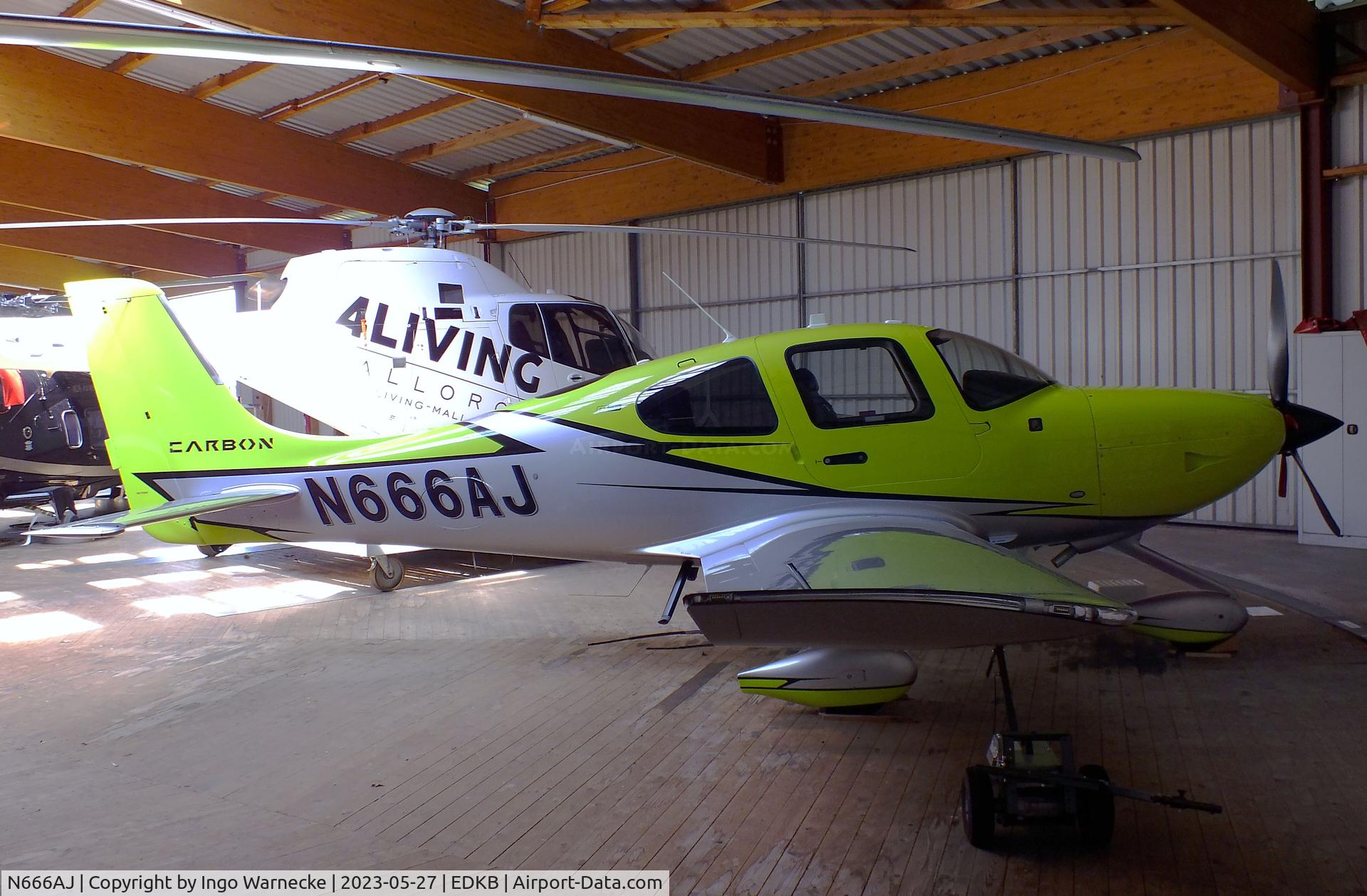 N666AJ, Cirrus SR-22 GTS Carbon C/N 4992, Cirrus SR22 GTS Carbon at Bonn-Hangelar airfield '2305