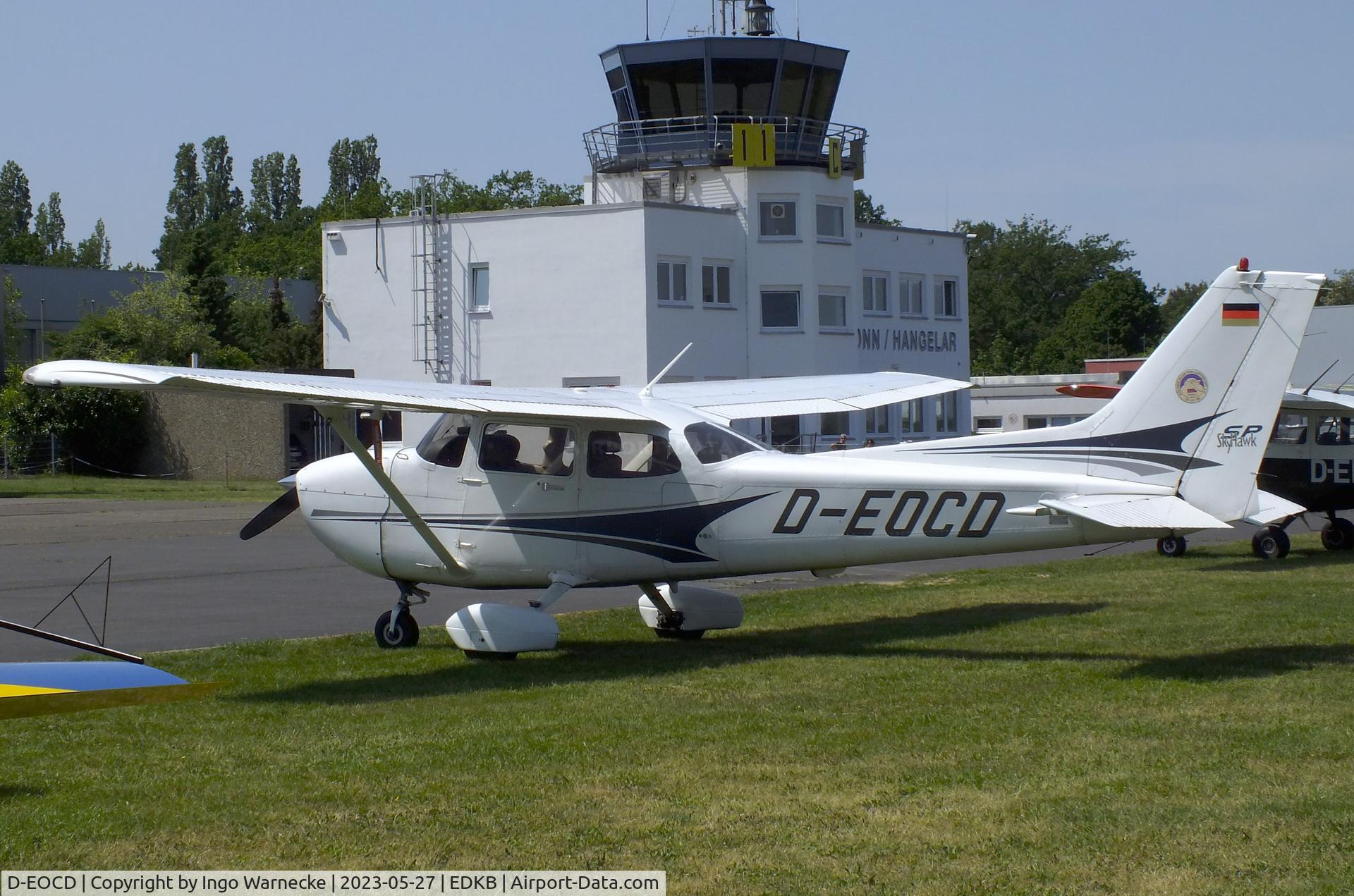 D-EOCD, 2004 Cessna 172S Skyhawk SP C/N 172S9675, Cessna 172S Skyhawk SP at Bonn-Hangelar airfield '2305