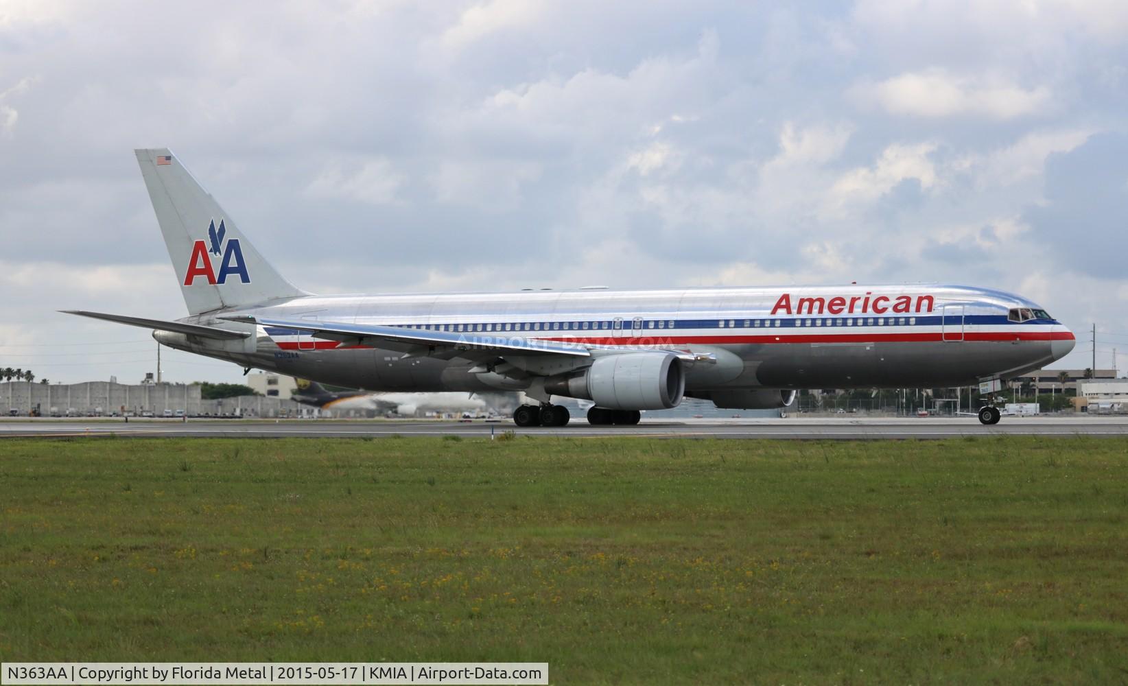 N363AA, 1988 Boeing 767-323 C/N 24044, AAL 763 zx MIA-BOG
