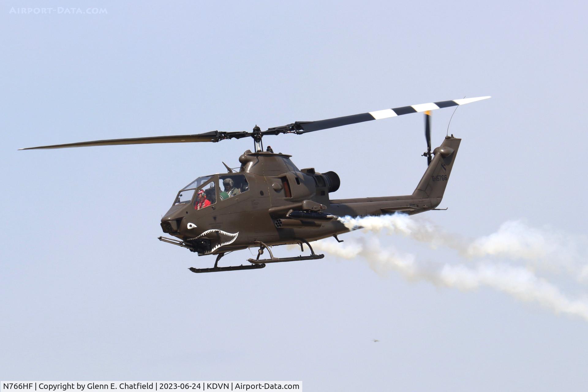 N766HF, Bell AH-1F Cobra C/N 67-15766, At the Quad Cities Airshow