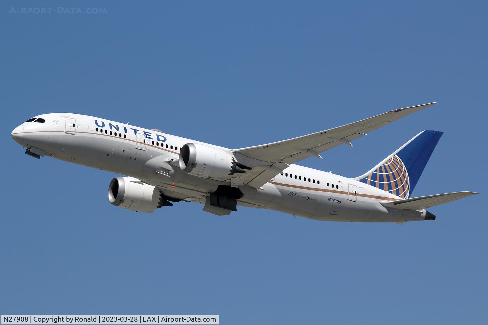 N27908, 2013 Boeing 787-8 Dreamliner C/N 36400, at lax