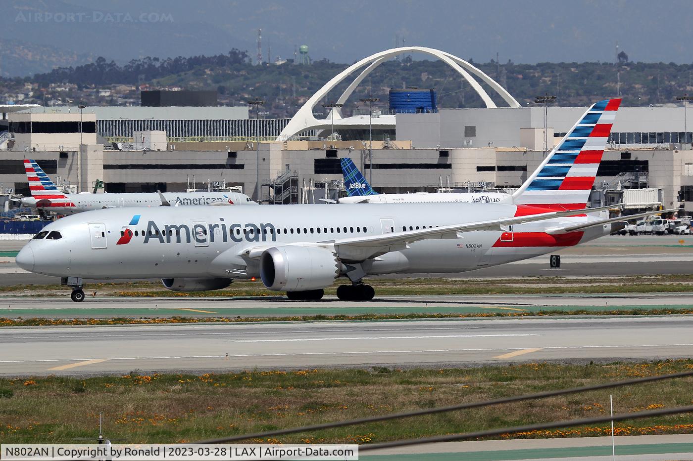 N802AN, 2016 Boeing 787-9 Dreamliner C/N 40639, at lax