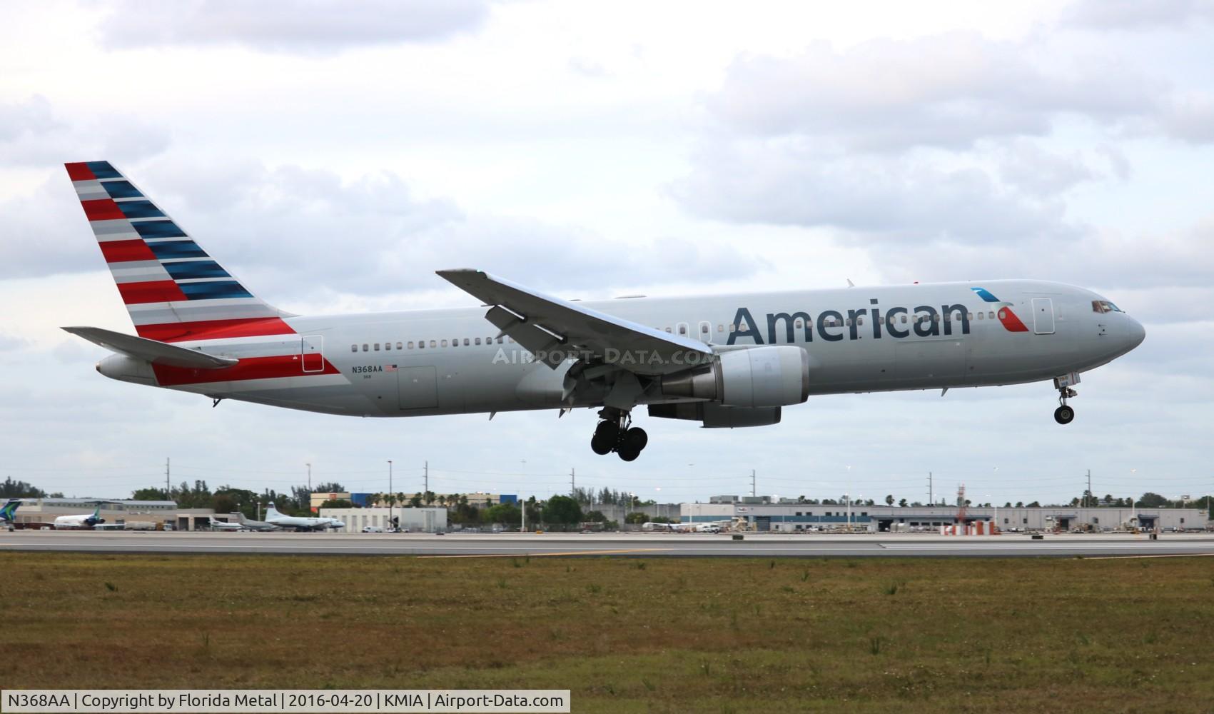 N368AA, 1991 Boeing 767-323 C/N 25195, AAL 763 zx BCN-MIA