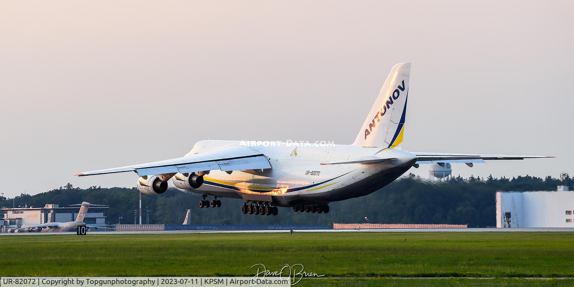 UR-82072, 1993 Antonov An-124-100 Ruslan C/N 9773053359136, Just short of touching down