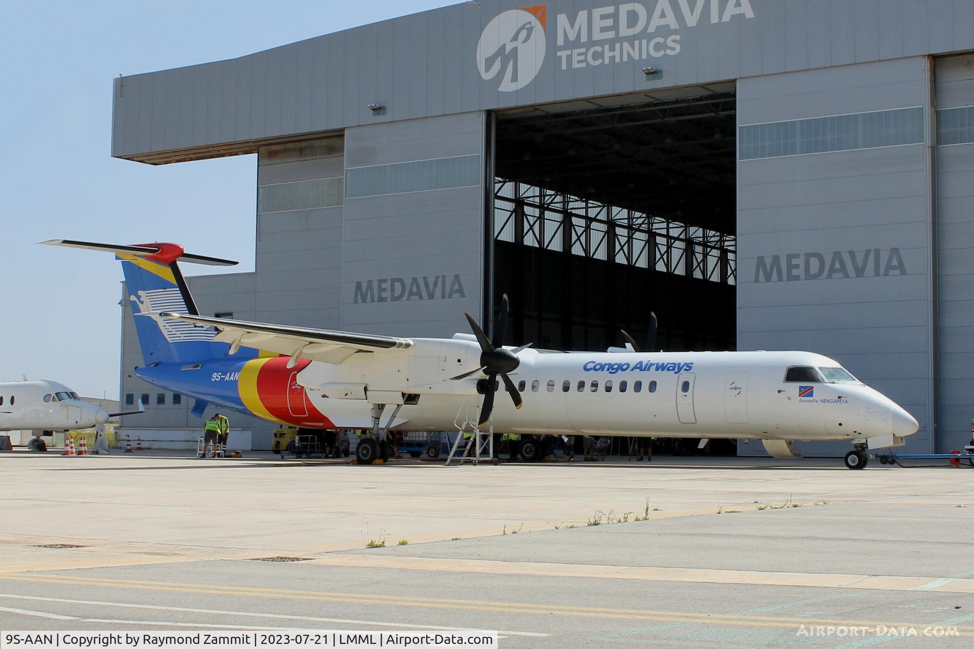 9S-AAN, 2010 Bombardier DHC-8-402 Dash 8 C/N 4329, Bombardier DHC-8 9S-AAN Congo Airways