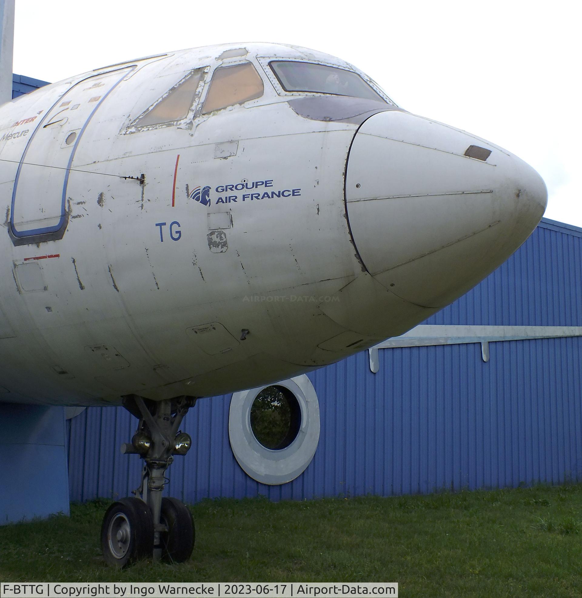 F-BTTG, 1975 Dassault Mercure 100 C/N 7, Dassault Mercure 100 (front fuselage only) at the Musee de l'Epopee de l'Industrie et de l'Aeronautique, Albert