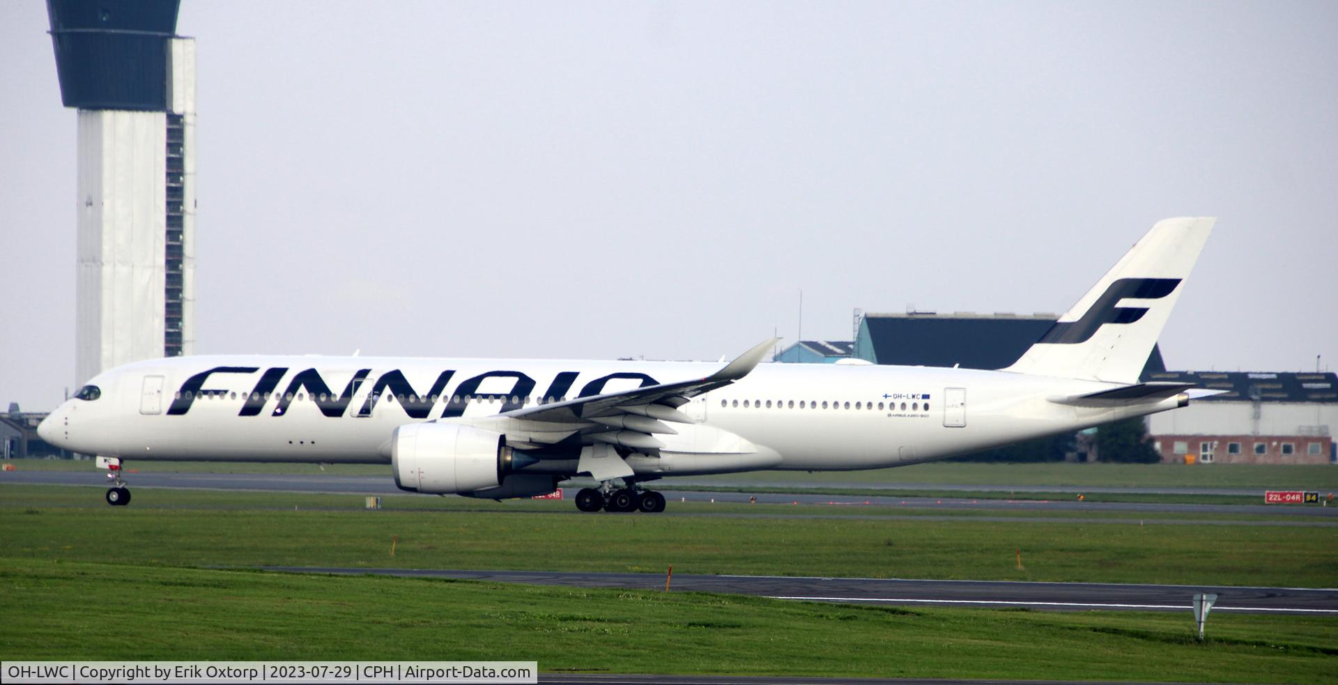 OH-LWC, 2015 Airbus A350-941 C/N 020, OH-LWC landed rw 22L