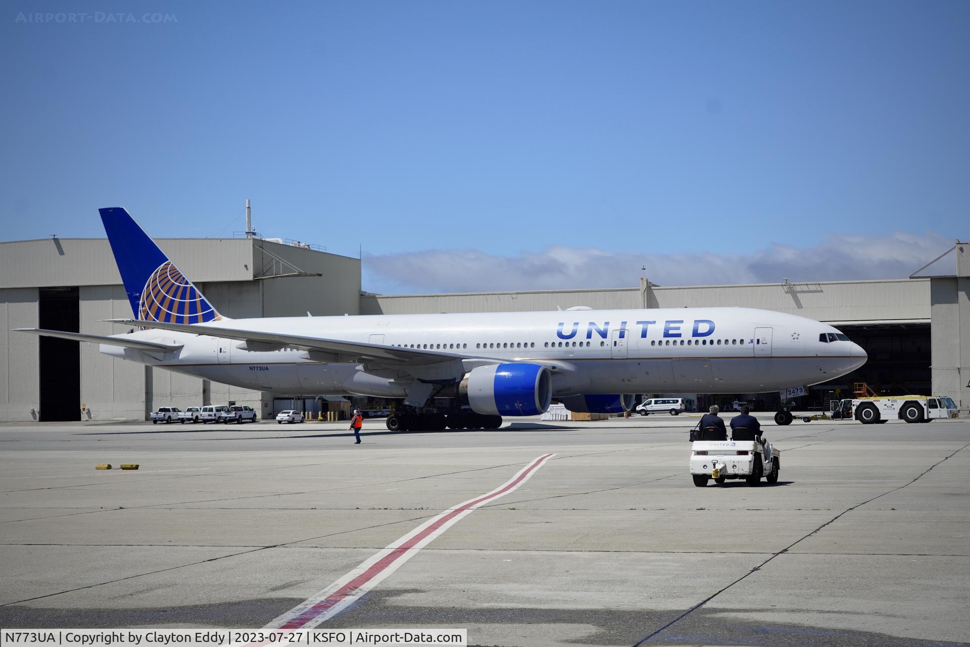 N773UA, 1995 Boeing 777-222 C/N 26929, SFO 2023.