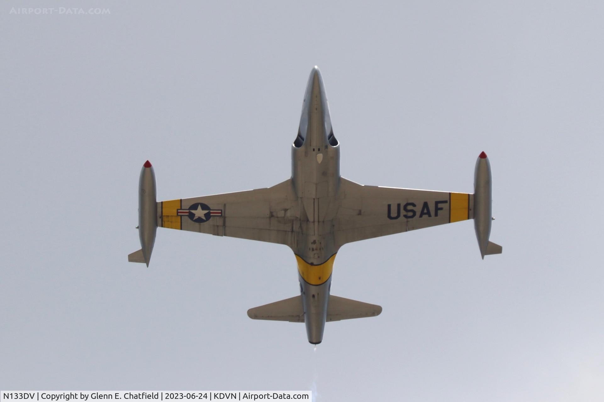 N133DV, 1959 Canadair CT-133 Silver Star 3 C/N T33-610, At the Quad Cities Airshow