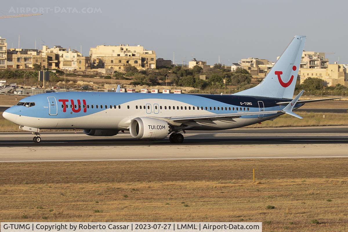 G-TUMG, 2019 Boeing 737-8 MAX C/N 44600, Runway 31