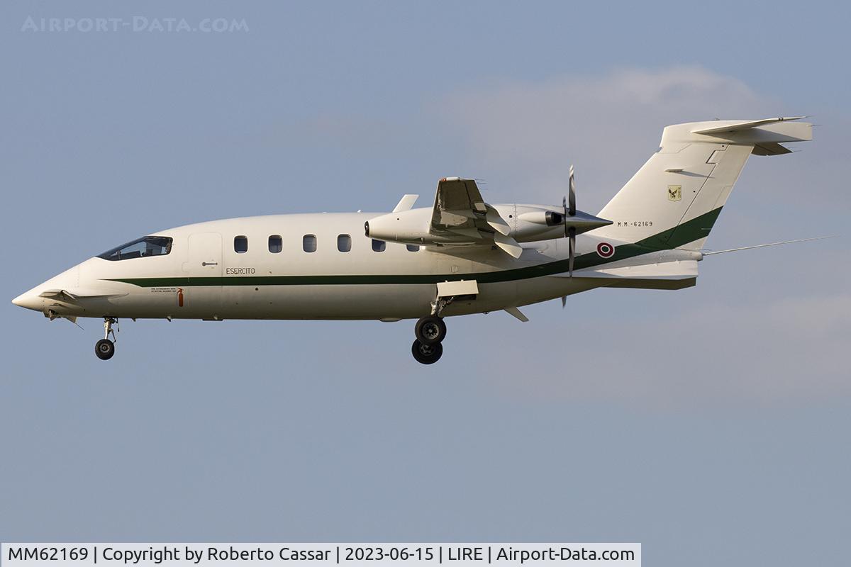 MM62169, 1998 Piaggio P-180AM Avanti C/N 1031, Pratica Di Mare Air Base