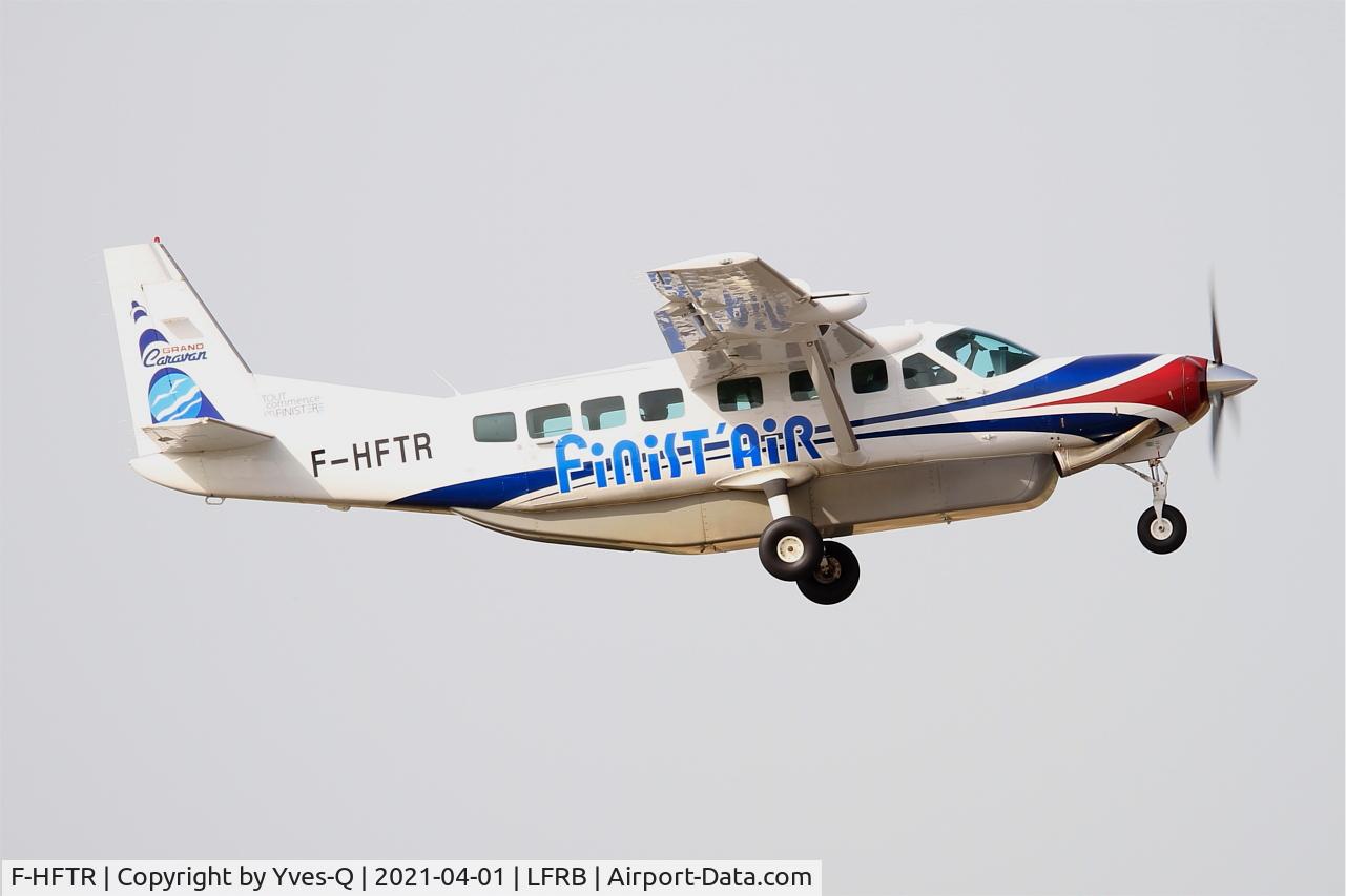 F-HFTR, 2008 Cessna 208B Grand Caravan C/N 208B-2041, F-HFTR - Cessna 208B Grand Caravan, Take off rwy 07R, Brest-Bretagne Airport (LFRB-BES)