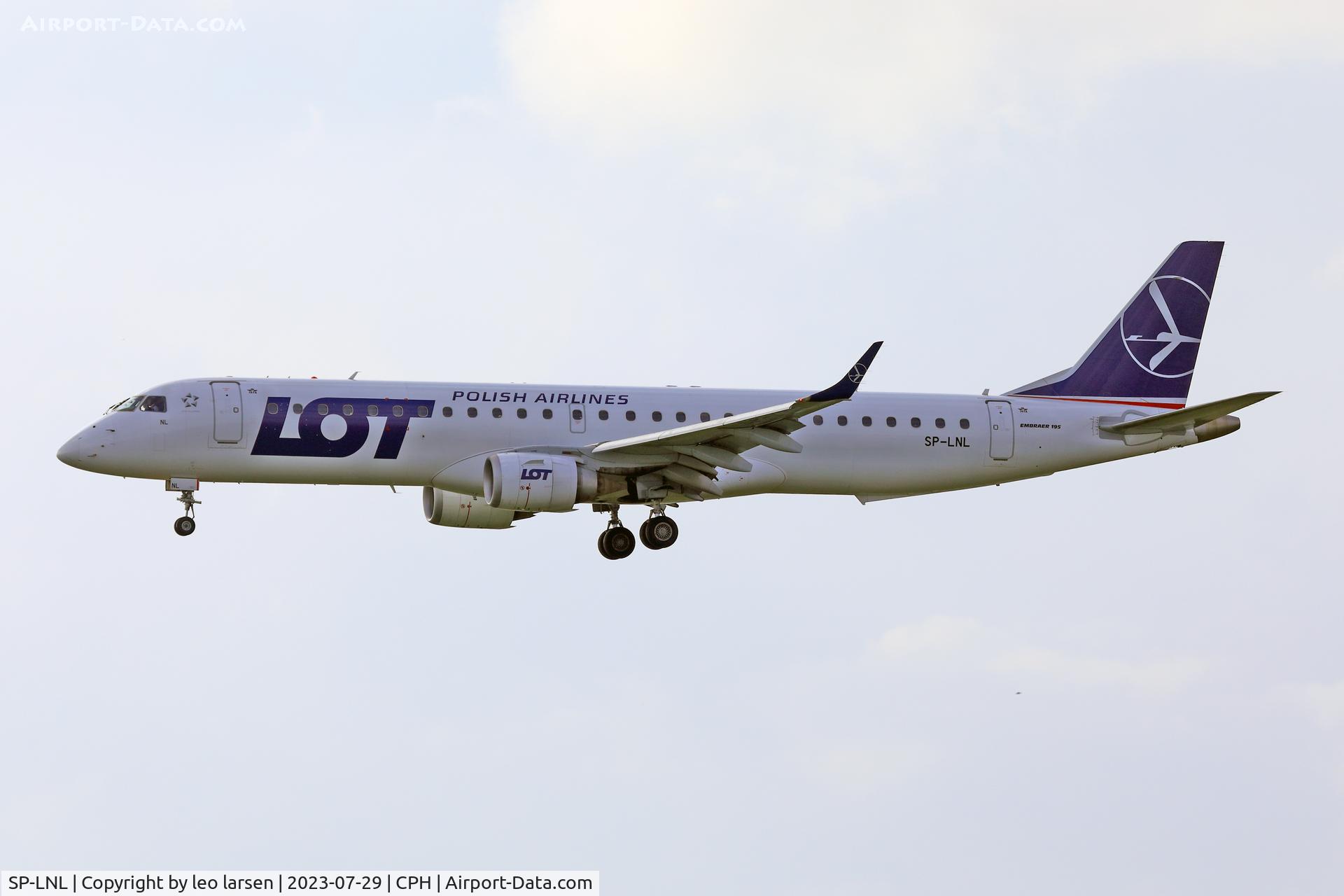 SP-LNL, 2010 Embraer 195AR (ERJ-190-200 IGW) C/N 19000382, Copenhagen 29.7.2023