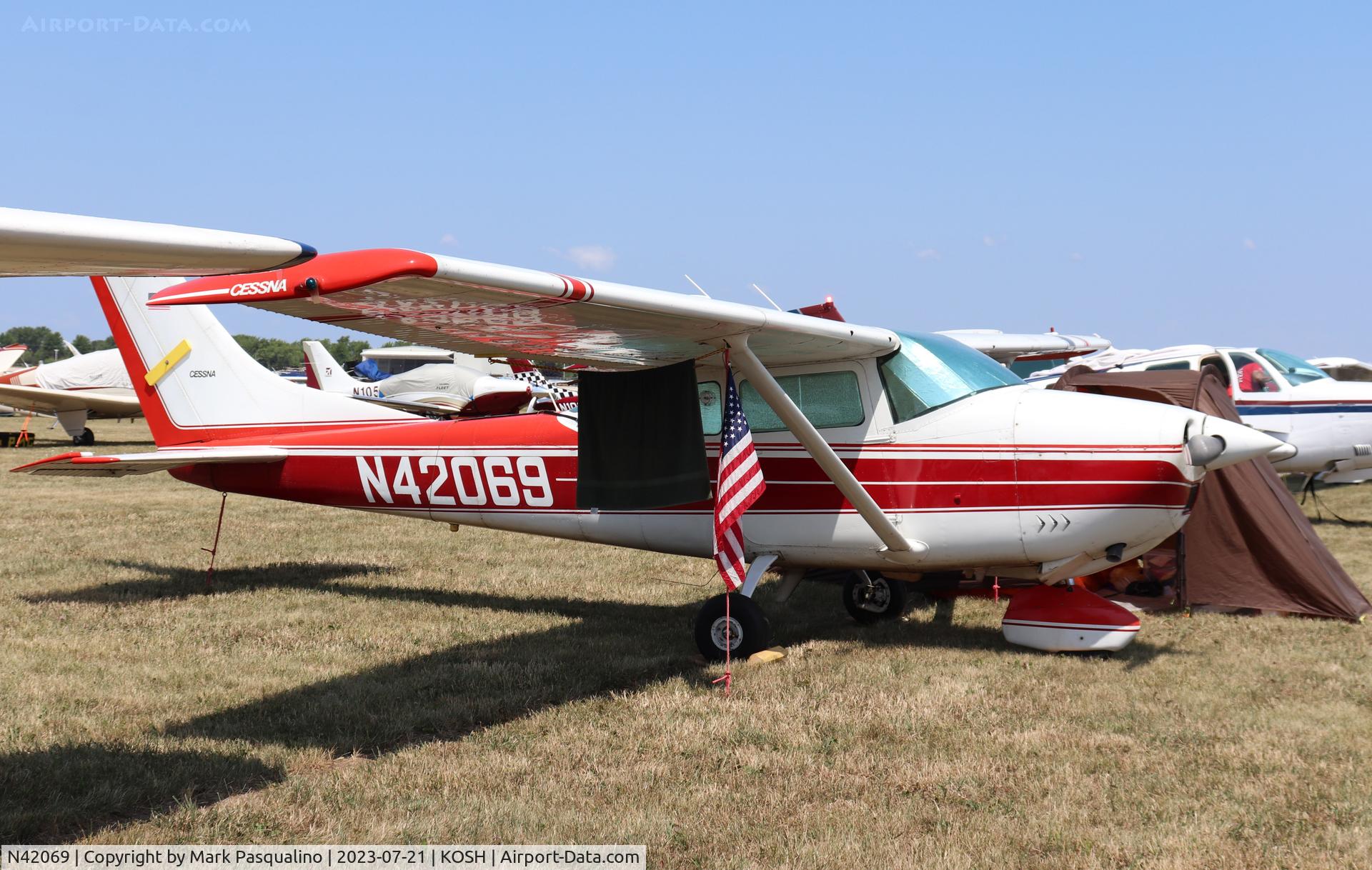 N42069, 1968 Cessna 182L Skylane C/N 182-58843, Cessna 182L