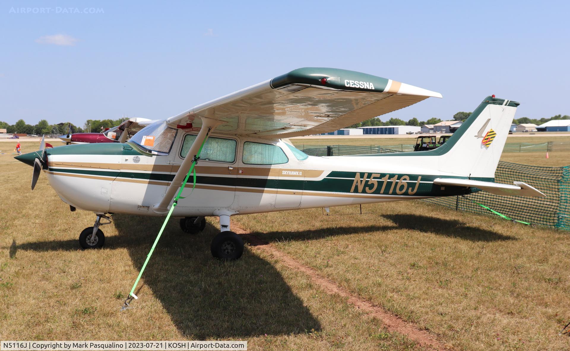 N5116J, 1979 Cessna 172N C/N 17273707, Cessna 172N
