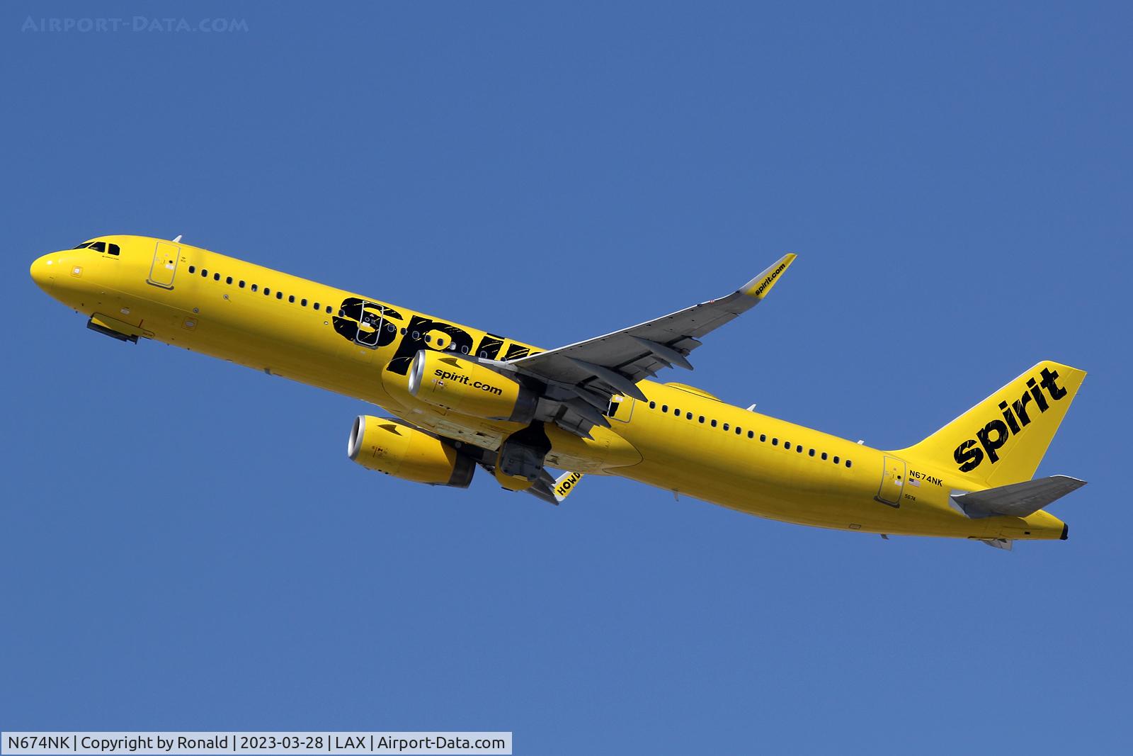 N674NK, 2017 Airbus A321-231 C/N 7462, at lax
