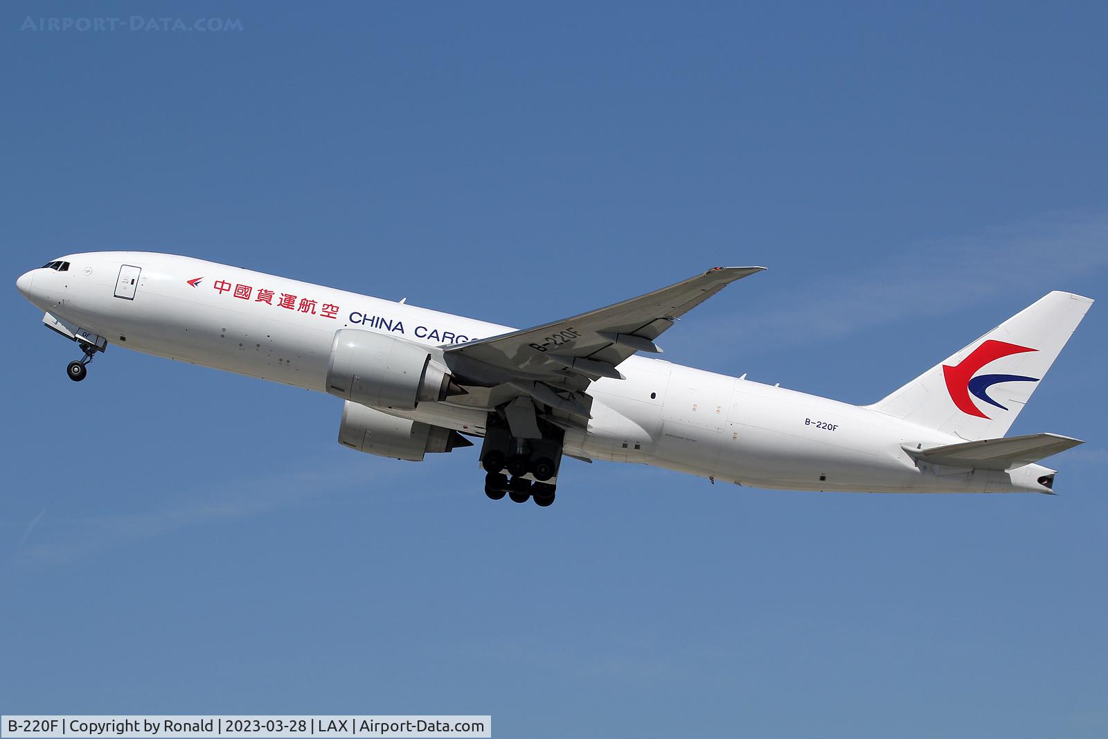 B-220F, Boeing 777-F6N C/N 66624, at lax