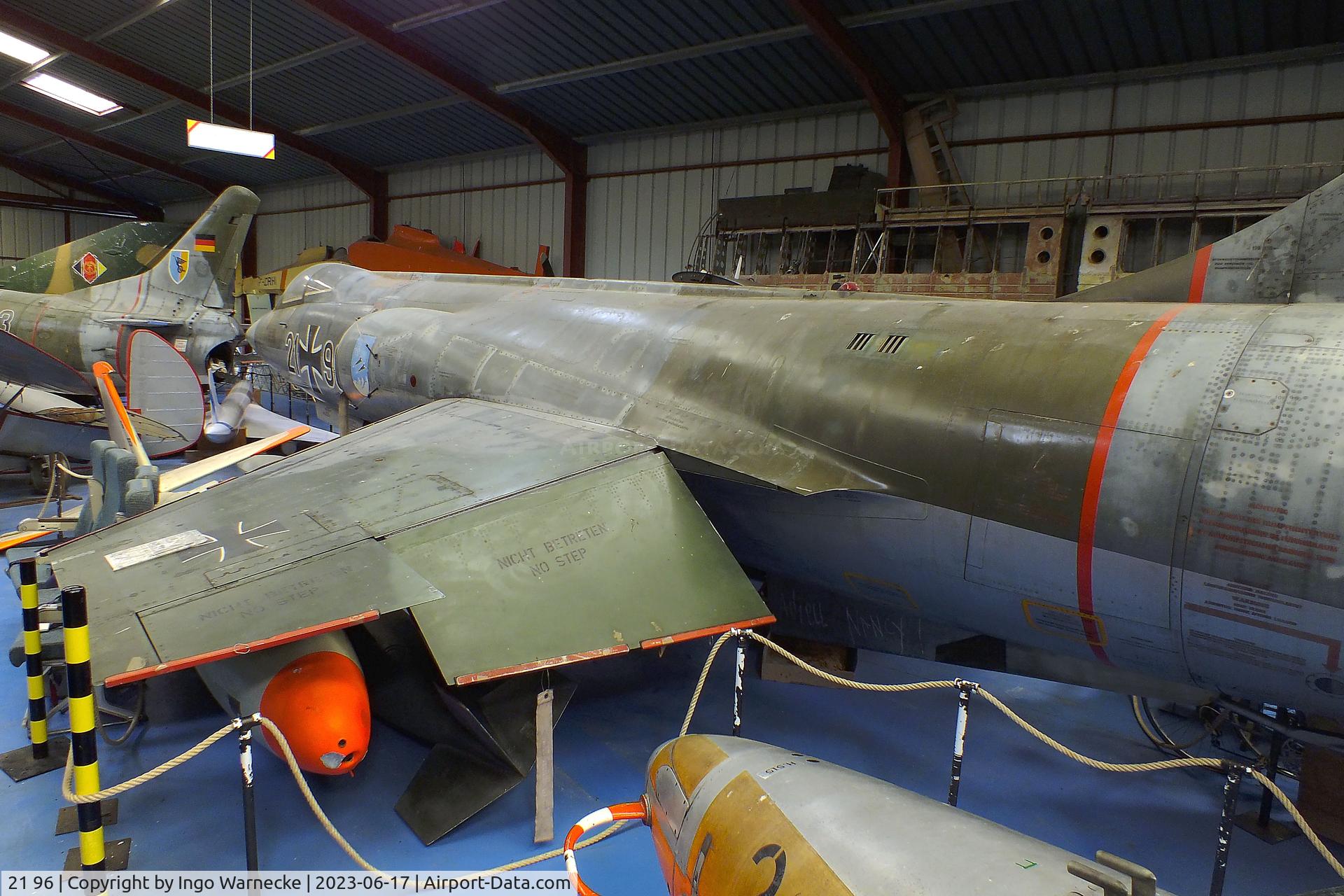 21 96, Lockheed F-104G Starfighter C/N 683-7065, Lockheed F-104G Starfighter at the Musee de l'Epopee de l'Industrie et de l'Aeronautique, Albert