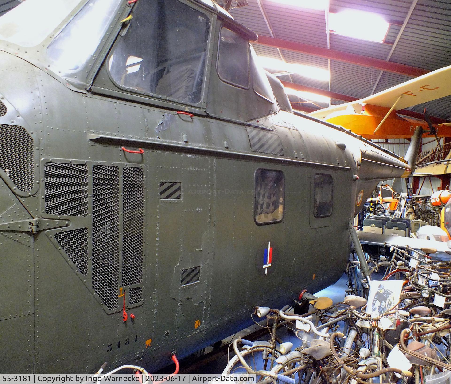 55-3181, Sikorsky H-19D Chickasaw C/N 55-902, Sikorsky H-19D Chickasaw at the Musee de l'Epopee de l'Industrie et de l'Aeronautique, Albert