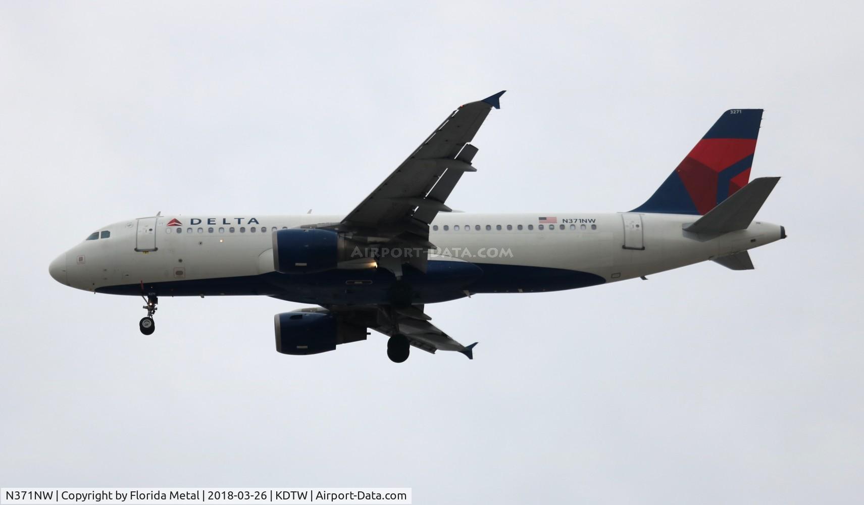 N371NW, 2001 Airbus A320-212 C/N 1535, DAL A320 zx AUS-DTW