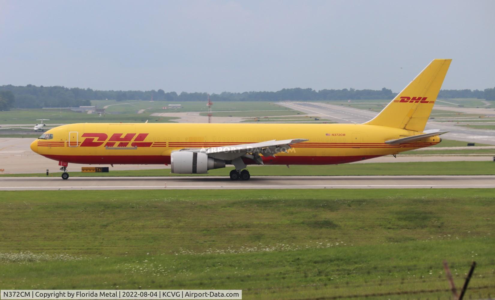 N372CM, 1992 Boeing 767-338 C/N 25575, DHL 767-300F zx MHT-CVG