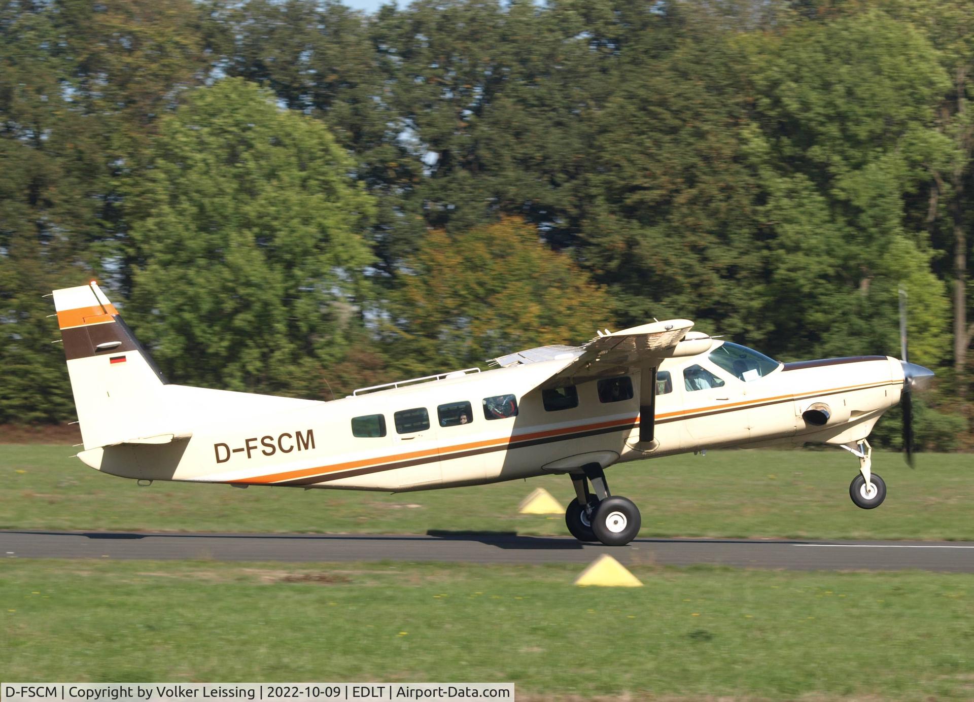 D-FSCM, 1994 Cessna 208B Grand Caravan C/N 208B-0395, take of