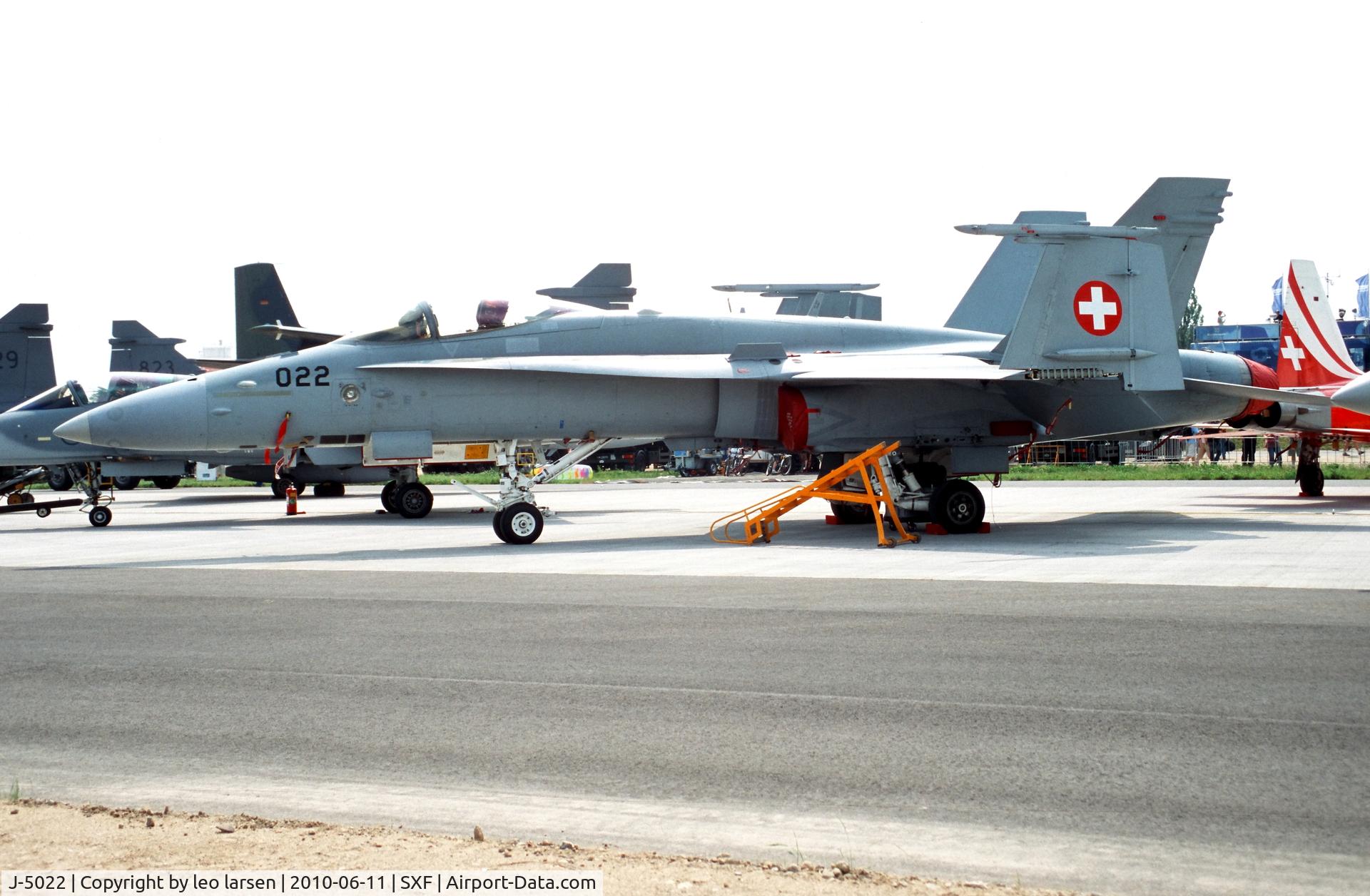 J-5022, McDonnell Douglas F/A-18C Hornet C/N 1371, Berlin Air Show 11.6.2010