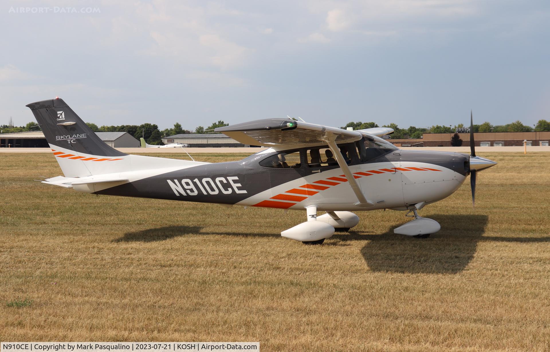 N910CE, 2022 Cessna T182T Turbo Skylane C/N T18209101, Cessna T182T