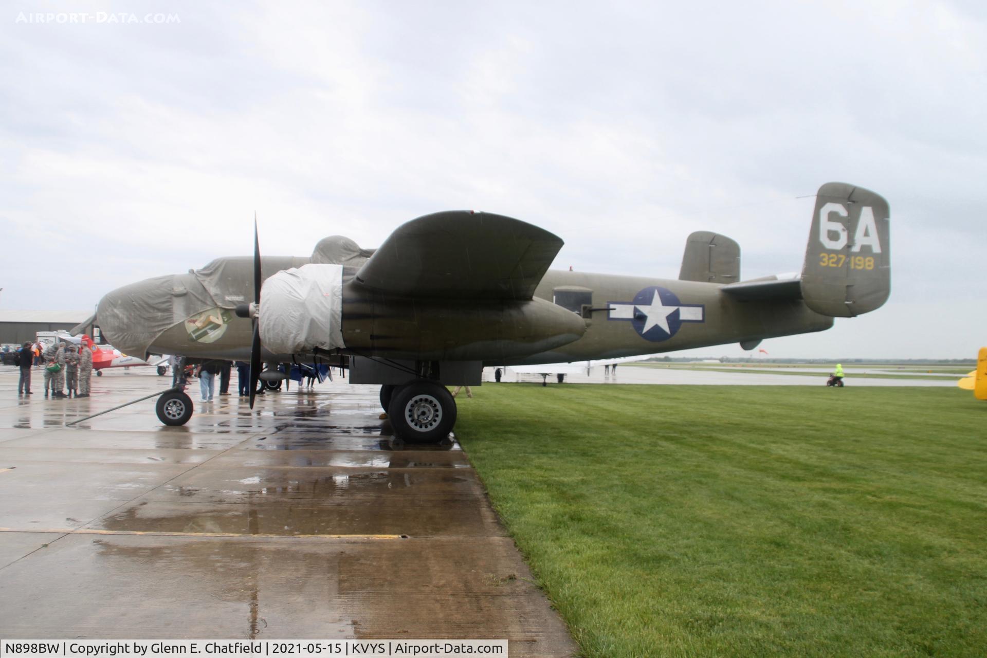 N898BW, 1945 North American TB-25N Mitchell C/N 108-47749 (45-8898), At the TBM Reunion