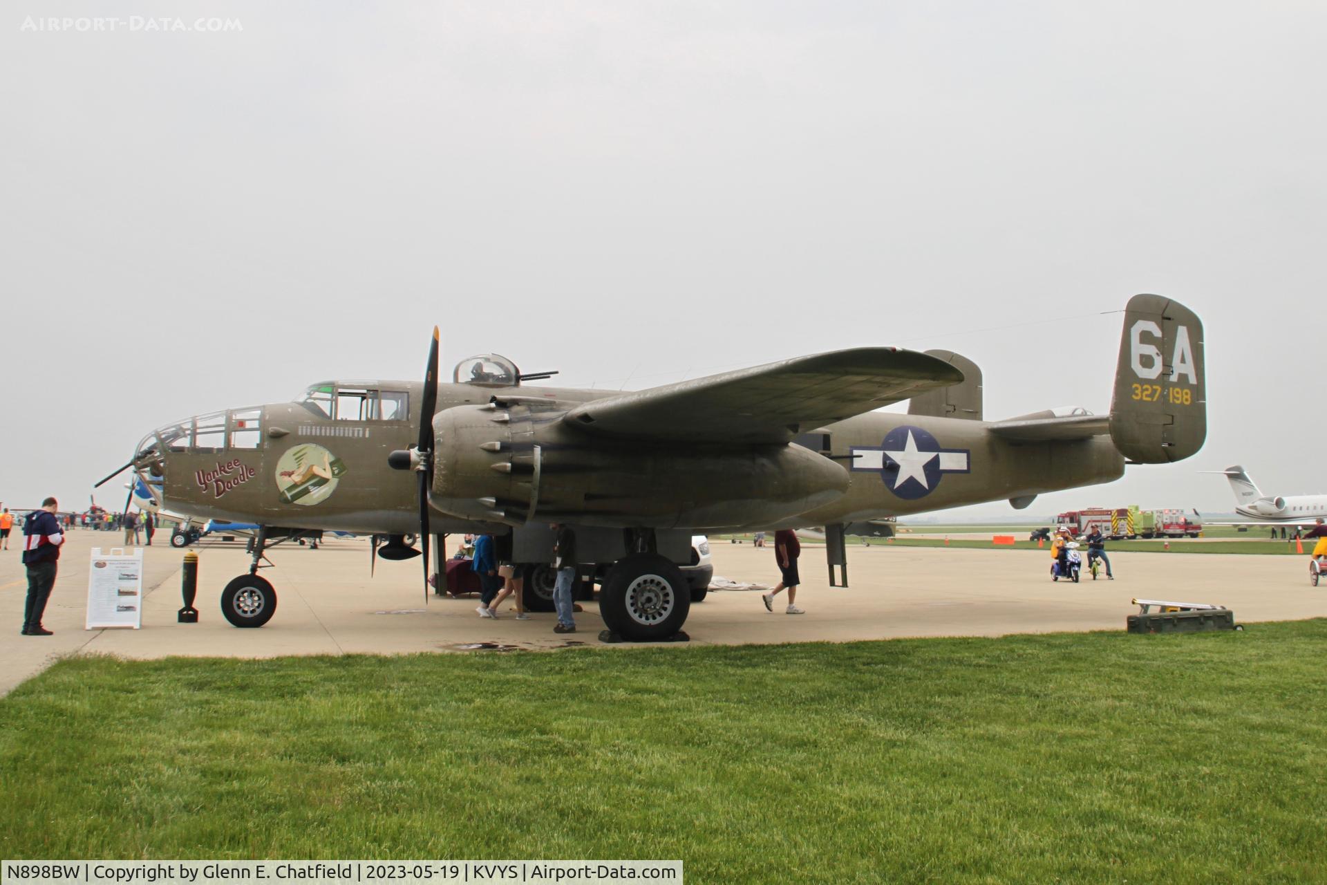 N898BW, 1945 North American TB-25N Mitchell C/N 108-47749 (45-8898), At the TBM Reunion