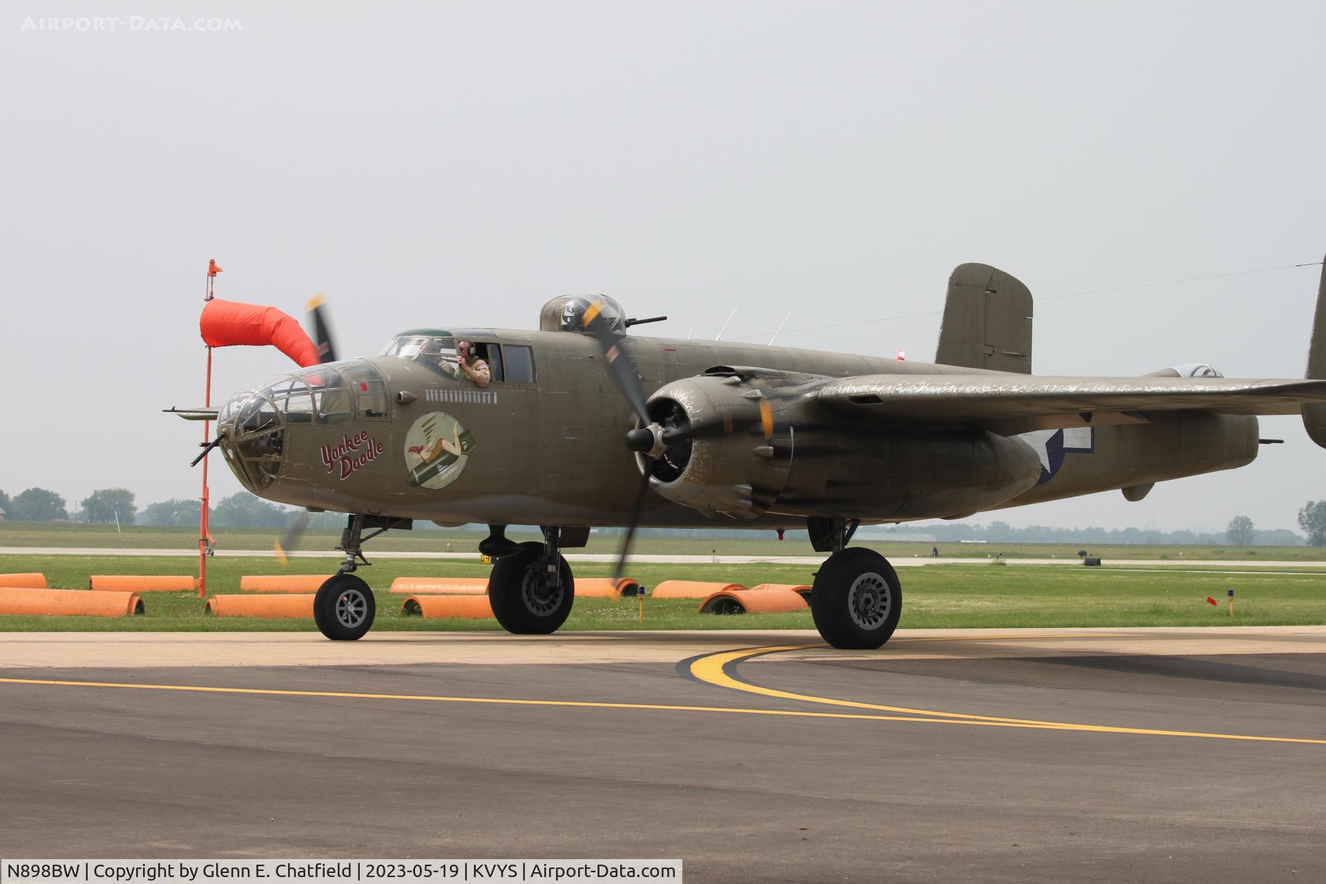 N898BW, 1945 North American TB-25N Mitchell C/N 108-47749 (45-8898), At the TBM Reunion