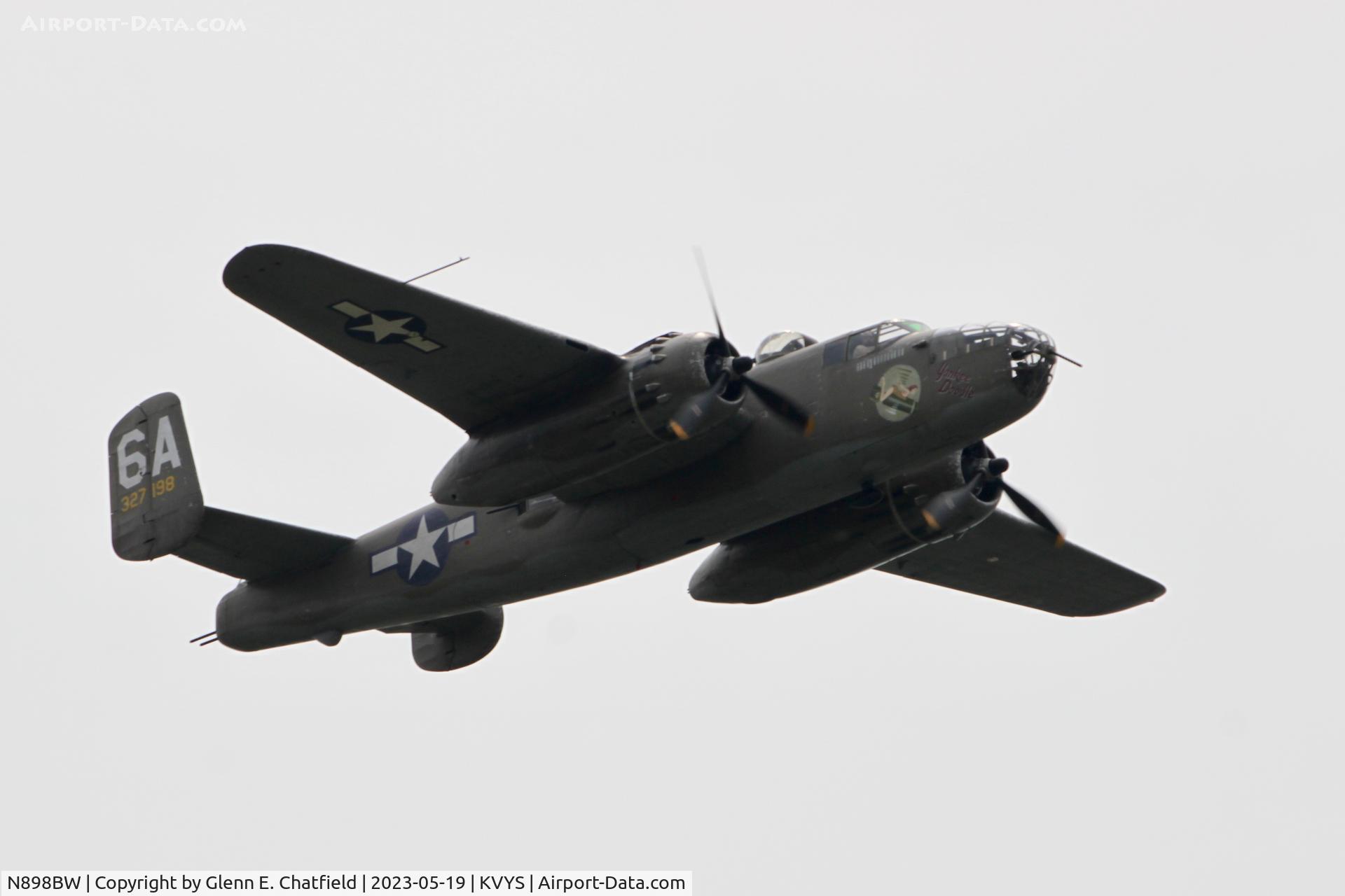 N898BW, 1945 North American TB-25N Mitchell C/N 108-47749 (45-8898), At the TBM Reunion