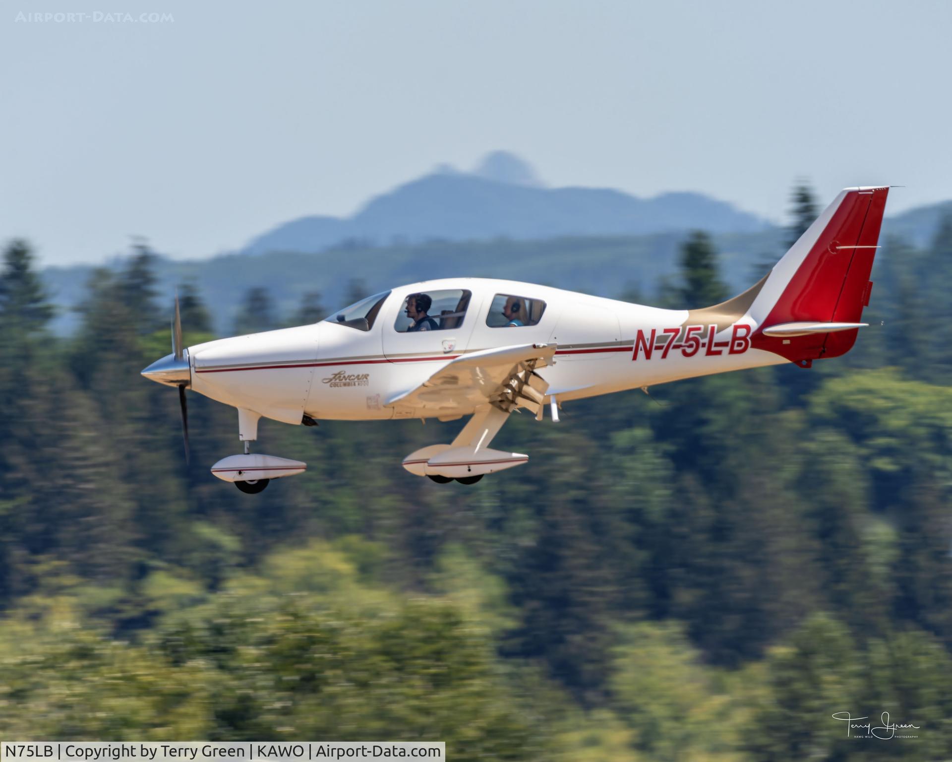 N75LB, 2001 Lancair LC-40-550FG C/N 40014, KAWO