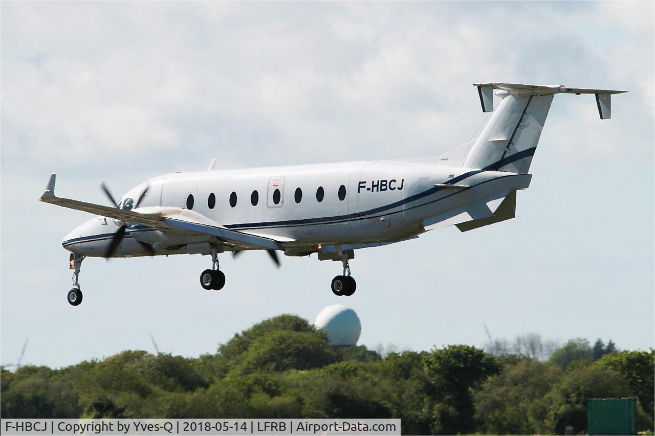 F-HBCJ, 1998 Beech 1900D C/N UE-338, Beech 1900D, On final rwy 25L, Brest-Bretagne airport (LFRB-BES)