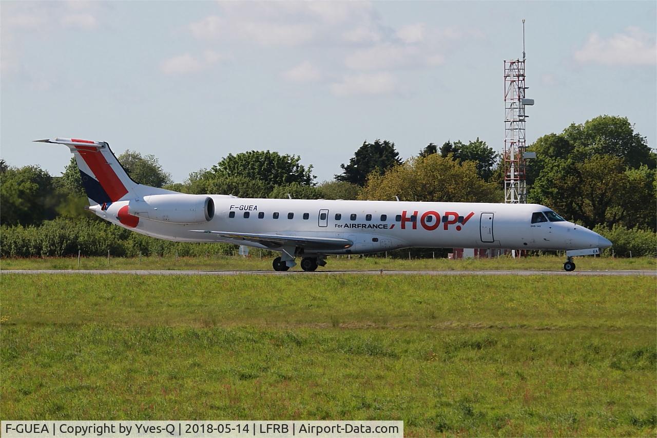 F-GUEA, 2000 Embraer EMB-145MP (ERJ-145MP) C/N 145342, Embraer EMB-145MP, Taxiing rwy 25L, Brest-Bretagne airport (LFRB-BES)