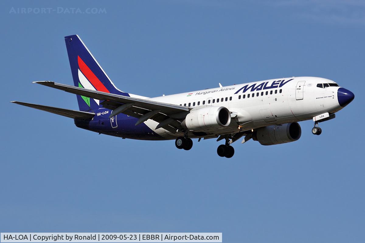 HA-LOA, 2003 Boeing 737-7Q8 C/N 28254, at bru