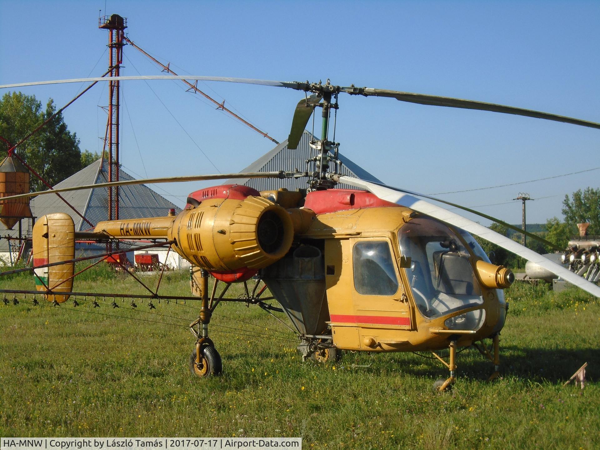 HA-MNW, 1976 Kamov Ka-26 Hoodlum C/N 7605609, HA-MNW Kamov Ka-26 at Karád (Hungary), after cropdusting.