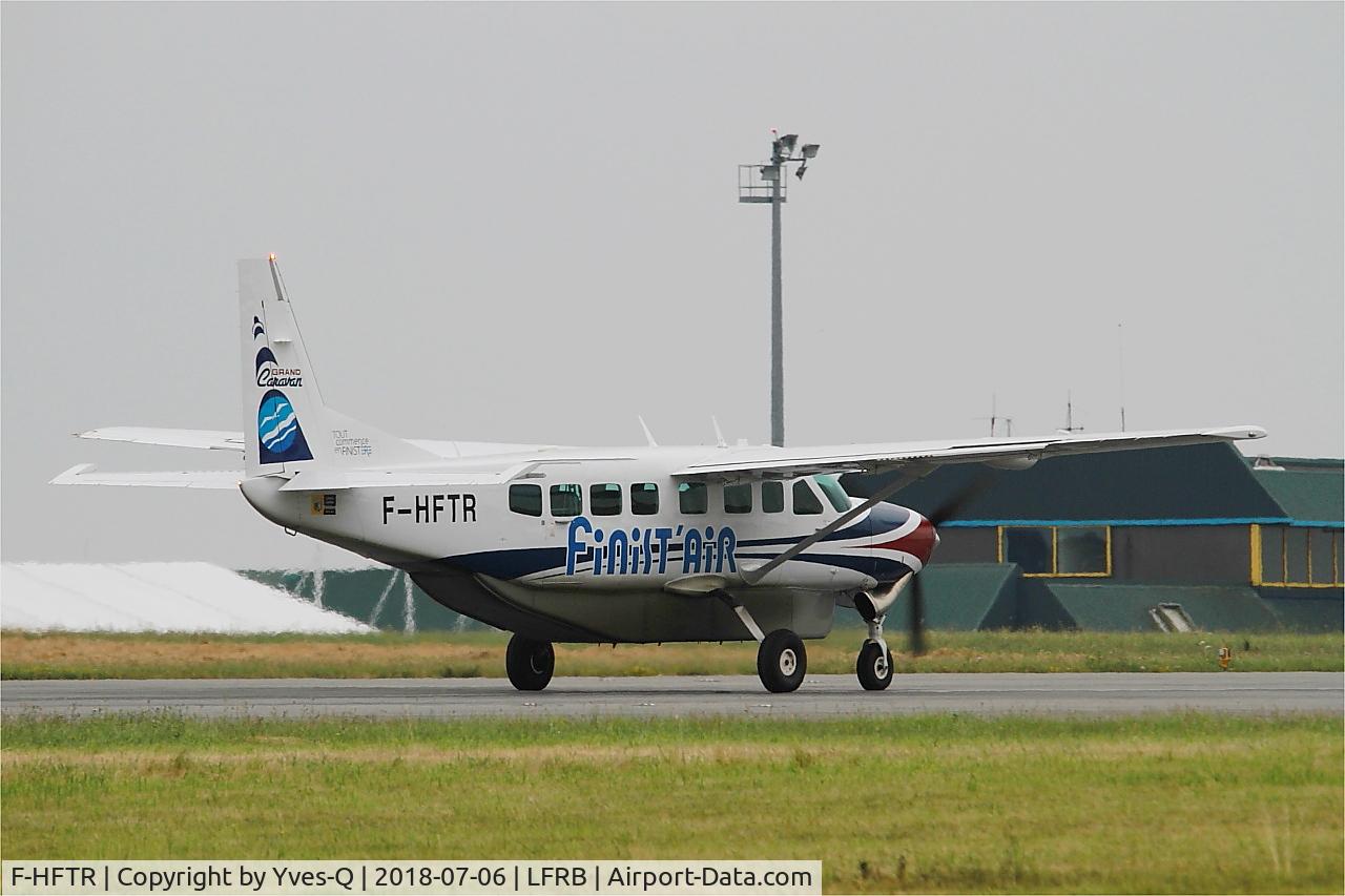 F-HFTR, 2008 Cessna 208B Grand Caravan C/N 208B-2041, Textron Aviation Inc. Grand Caravan 208B, Take off run rwy 25L, Brest-Bretagne airport (LFRB-BES)