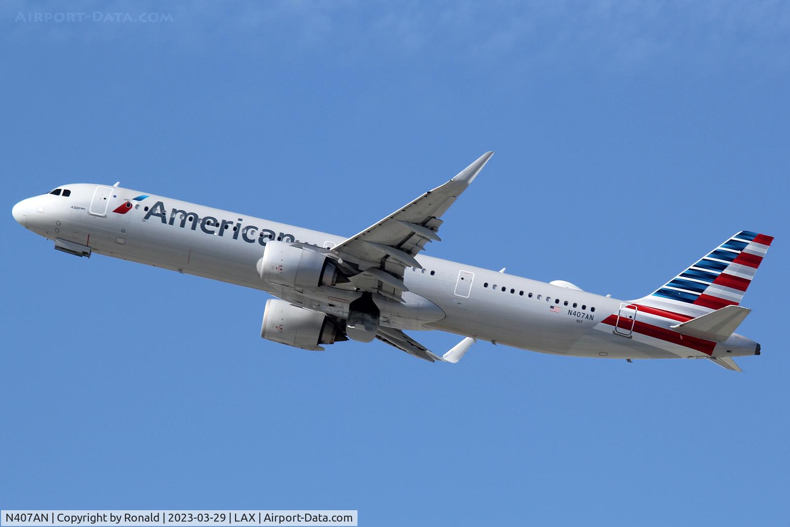 N407AN, Airbus A321-253NX C/N 8898, at lax